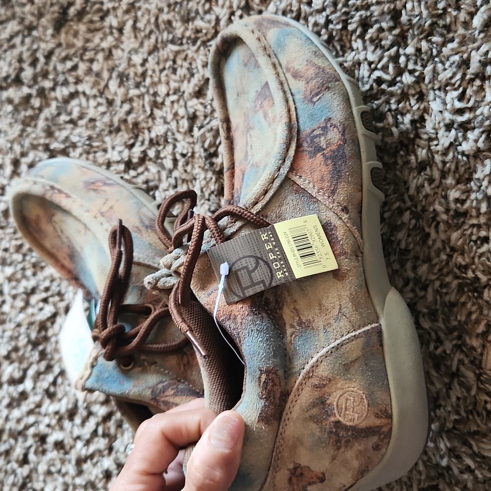 NWT.Roper shoes size  7.5 womens Horses print. - Picture 9 of 9
